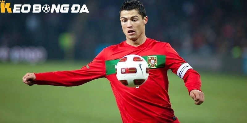 Tiểu Sử Cristiano Ronaldo – Hành Trình Vươn Tới Ngôi Sao Thế Giới